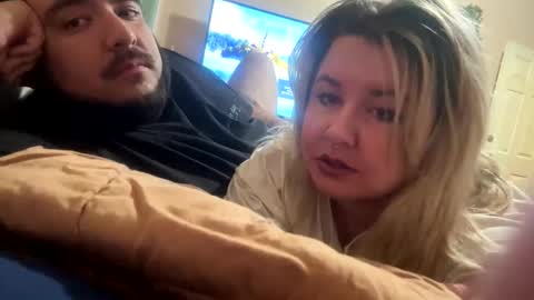 Snapshot of mnbproductions chatting on 09-17-25, 02:35 mnbproductions online show from 09-17-25, 02:35