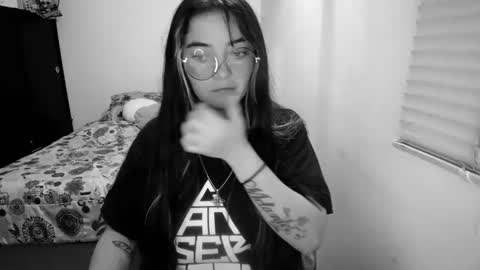 Sam online show from 12-19-25, 01:23