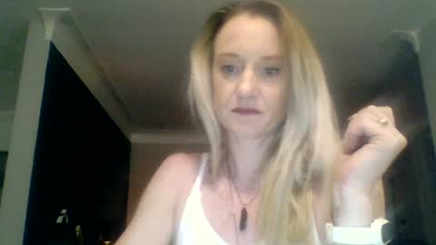 mockingbirds91 online show from 06-17-26, 01:30