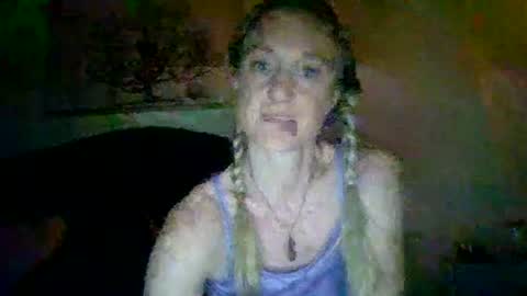 mockingbirds91 online show from 06-19-26, 04:06
