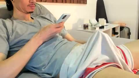 DigBreed online show from 06-05-26, 03:24