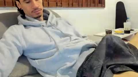 DigBreed online show from 06-12-26, 02:49