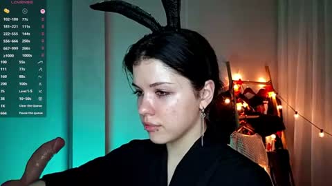 Snapshot of modestfein chatting on 07-19-26, 05:05 bunnymeow online show from 07-19-26, 05:05