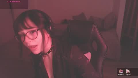 Snapshot of modjo_ chatting on 12-23-24, 04:55 Modjo online show from 12-23-24, 04:55