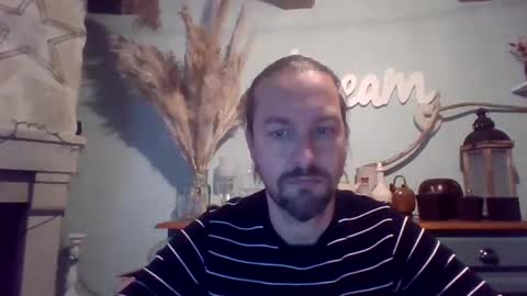 Julien online show from 01-29-25, 04:19