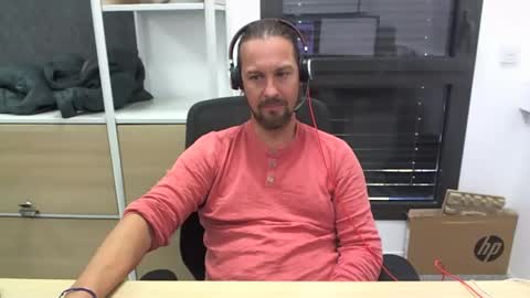 Julien online show from 10-17-25, 03:14