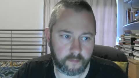Snapshot of moistfalafel chatting on 05-13-26, 07:11 Jode online show from 05-13-26, 07:11