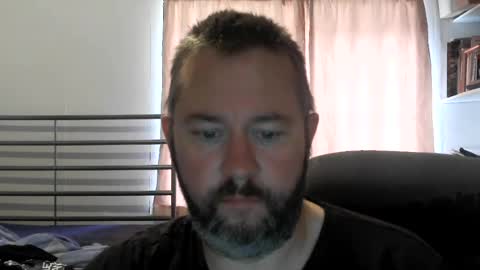 Snapshot of moistfalafel chatting on 07-24-26, 07:39 Jode online show from 07-24-26, 07:39