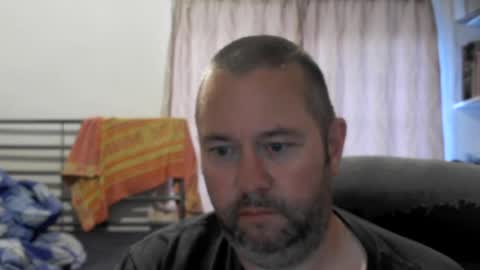 Snapshot of moistfalafel chatting on 07-31-26, 07:13 Jode online show from 07-31-26, 07:13