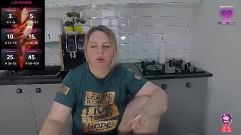 erika online show from 06-19-26, 08:07