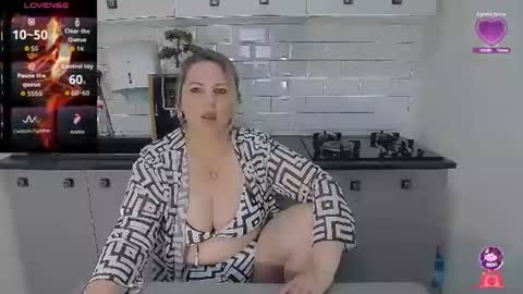 erika online show from 06-23-26, 07:50