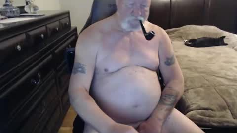 Snapshot of mojochillin chatting on 02-17-25, 05:36 mojochillin online show from 02-17-25, 05:36