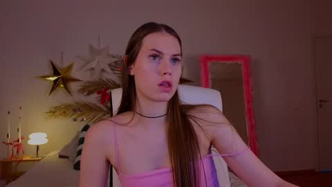 Molly online show from 01-10-25, 07:32