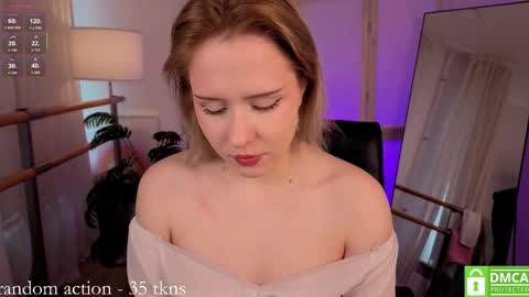 Snapshot of mol_l_y chatting on 02-26-26, 09:41 Molly online show from 02-26-26, 09:41