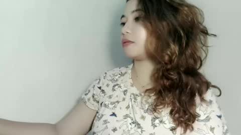 Jane online show from 10-22-25, 04:40