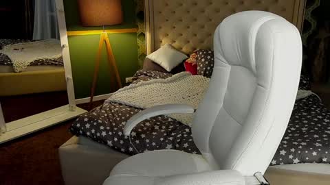 Rosa online show from 01-31-25, 05:09