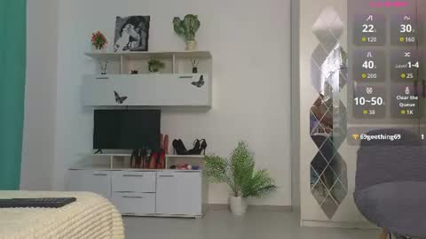 molliblum online show from 06-29-26, 01:11