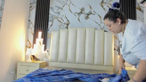 Hey Guys  Im Mollie online show from 02-03-25, 12:03