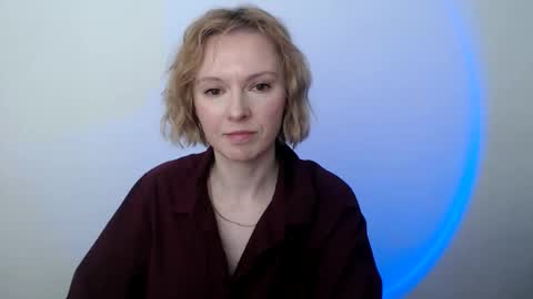 mollilove online show from 04-28-26, 08:52