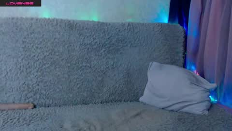 Molly1sex online show from 05-16-26, 06:10