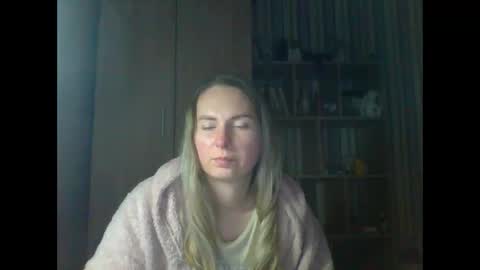 Snapshot of molly971345 chatting on 02-04-26, 11:42 molly971345 online show from 02-04-26, 11:42