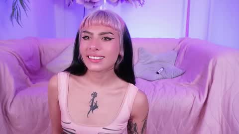 Molly online show from 04-30-26, 05:14