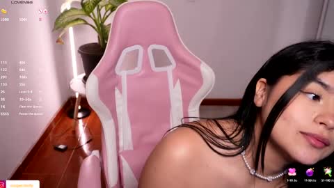 Snapshot of molly_couper1 chatting on 02-28-25, 08:42 Independent Model online show from 02-28-25, 08:42