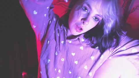 Snapshot of molly_crow chatting on 01-09-25, 02:54 Molly Crow online show from 01-09-25, 02:54