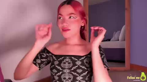 Molly  online show from 09-23-25, 03:53