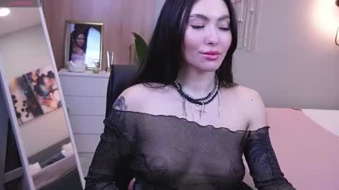 Molly online show from 03-05-25, 06:33