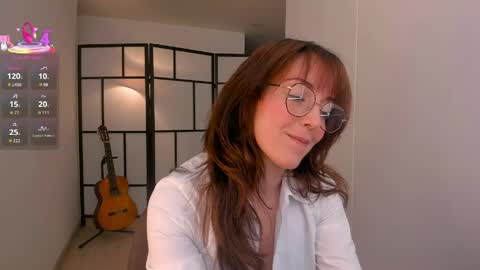   MOLLY   online show from 05-26-26, 05:53