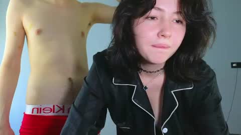 molly_millerr online show from 06-11-26, 08:23