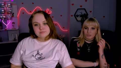 Snapshot of molly_mouse_ chatting on 03-09-26, 03:10 Molly online show from 03-09-26, 03:10