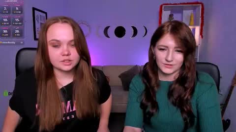 Snapshot of molly_mouse_ chatting on 03-11-26, 08:26 Molly online show from 03-11-26, 08:26