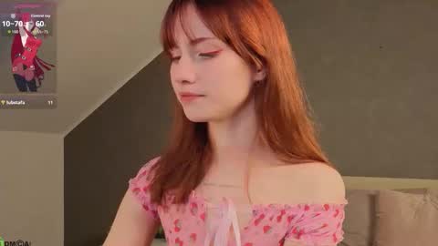 Molly online show from 09-10-25, 01:05