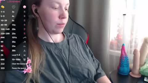 I have new photos come and see with love Molly online show from 07-25-26, 06:22