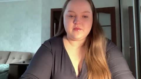 Snapshot of mollyas chatting on 03-26-26, 11:16 Alice online show from 03-26-26, 11:16