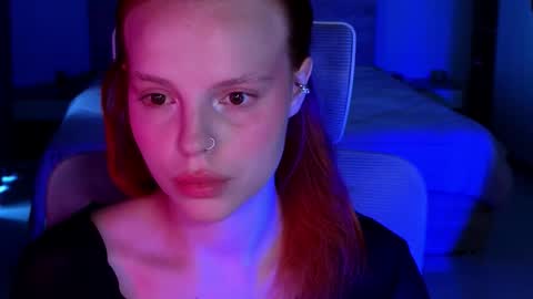 Snapshot of mollybossy chatting on 03-20-26, 01:43 Molly online show from 03-20-26, 01:43