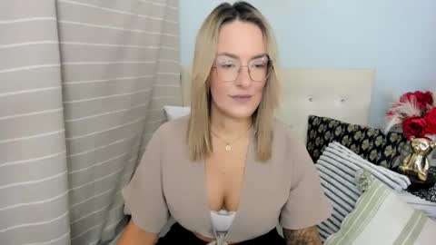 MollyCrazy online show from 09-23-25, 12:30