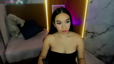 MOLLY online show from 05-15-26, 12:01