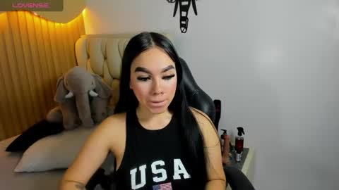 MOLLY online show from 07-04-26, 06:58