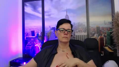 MollySun Nina Randmann online show from 02-15-25, 07:28