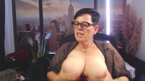 MollySun Nina Randmann online show from 10-01-25, 04:57