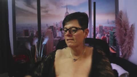 MollySun Nina Randmann online show from 10-09-25, 06:39