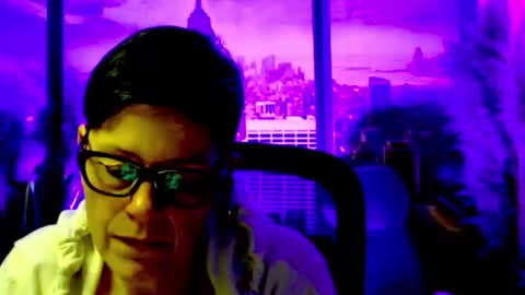 Snapshot of mollysun chatting on 05-05-26, 06:16 MollySun Nina Randmann online show from 05-05-26, 06:16