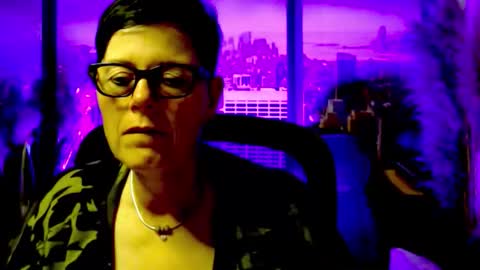 Snapshot of mollysun chatting on 05-29-26, 06:28 MollySun Nina Randmann online show from 05-29-26, 06:28