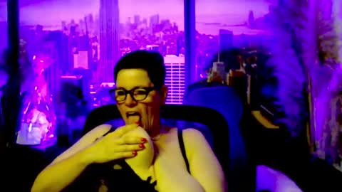 MollySun Nina Randmann online show from 06-19-26, 05:28