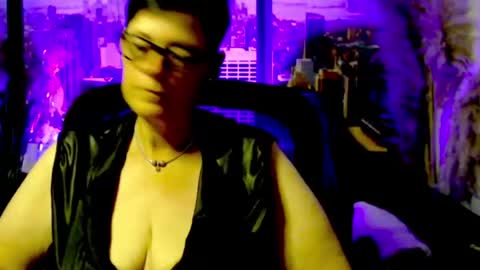 MollySun Nina Randmann online show from 07-05-26, 06:48