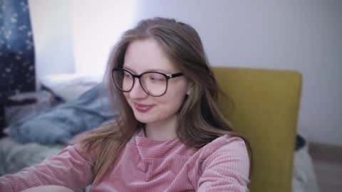 Snapshot of mollytucker chatting on 02-08-25, 09:24 mollytucker online show from 02-08-25, 09:24