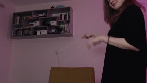 Snapshot of mollytucker chatting on 02-22-25, 06:30 mollytucker online show from 02-22-25, 06:30